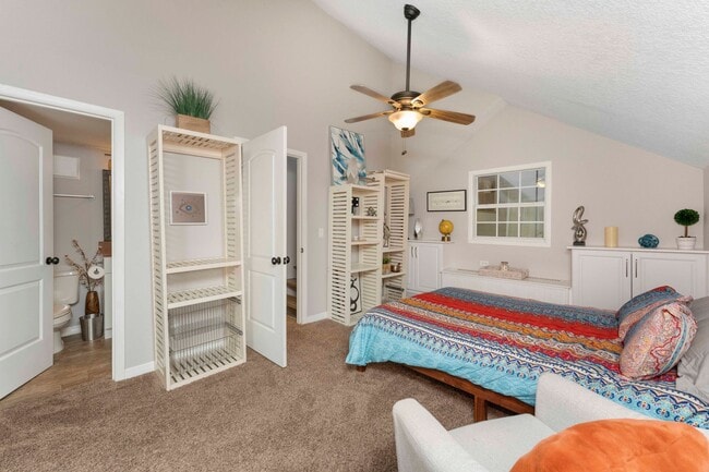 Building Photo - Chalet by the Sea SHORT OR LONG TERM RENTAL