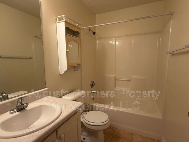 Building Photo - 4420 Misty Cove Ct