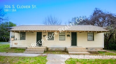 Building Photo - 304 S Clover St
