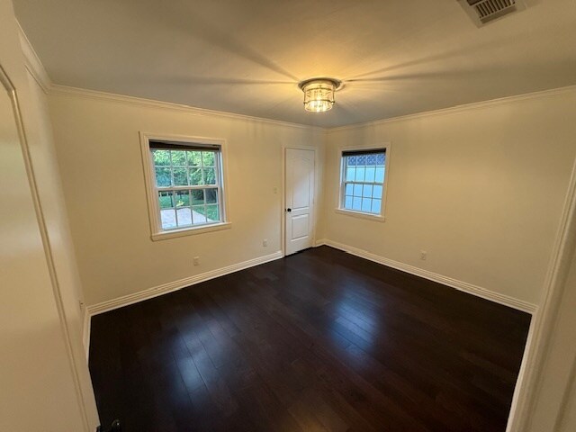 Building Photo - 4635 Cartwright Ave