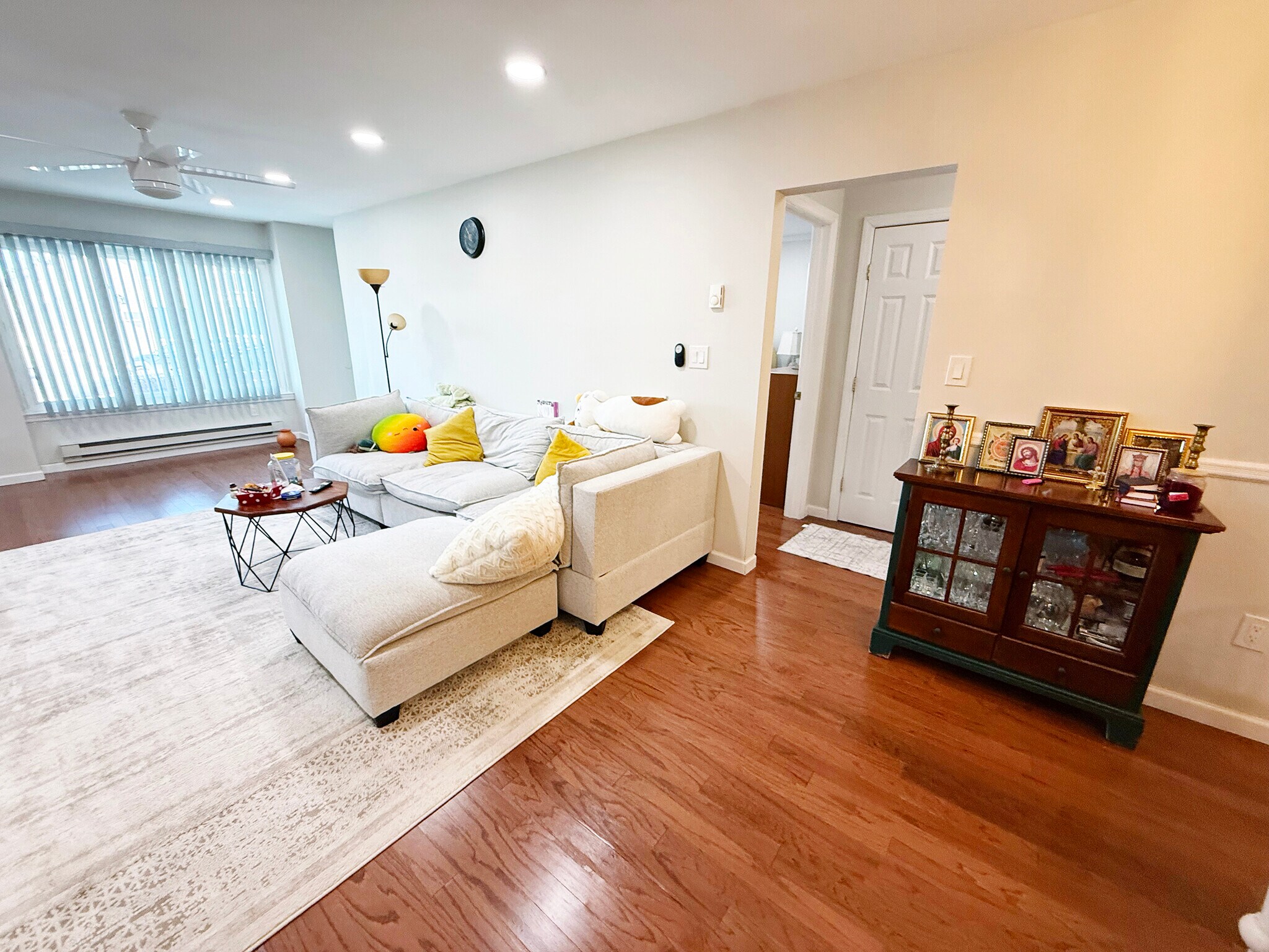 Living Room / Dining Room - 1382 Ocean Ave