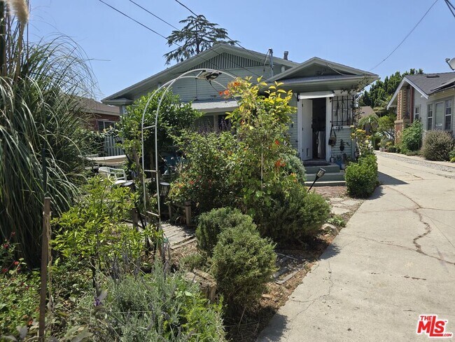 Building Photo - 4166 S Harvard Blvd