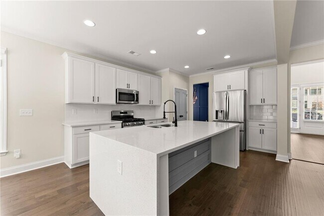 Building Photo - 5255 Candun Cir