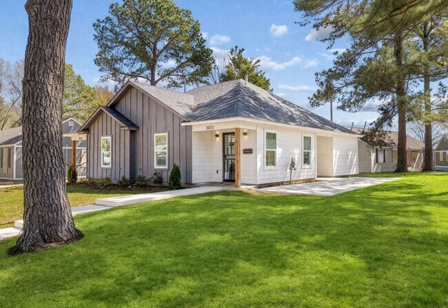 Building Photo - New Construction Duplex, 2 Bedroom, 1 Bathroom