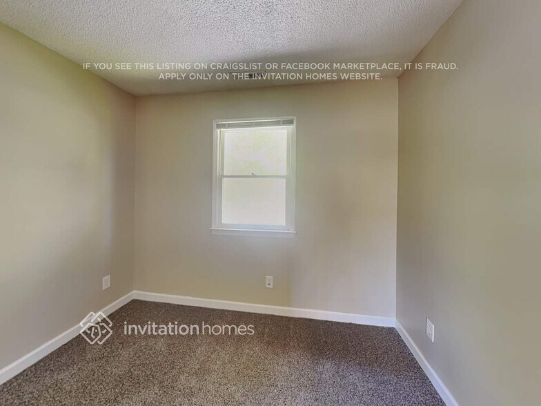 Building Photo - 11347 Mendora Dr