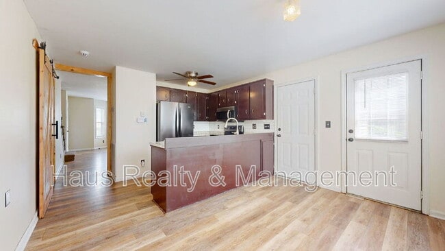Building Photo - 3248 N Senseney Cir