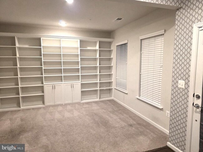 Building Photo - 311 Ibis Ct