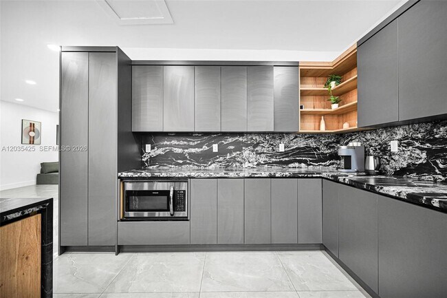 Building Photo - 112 NW 53rd St