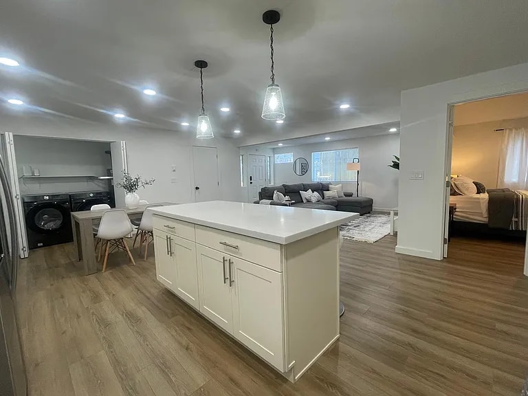 Building Photo - 3730 SW 99th St