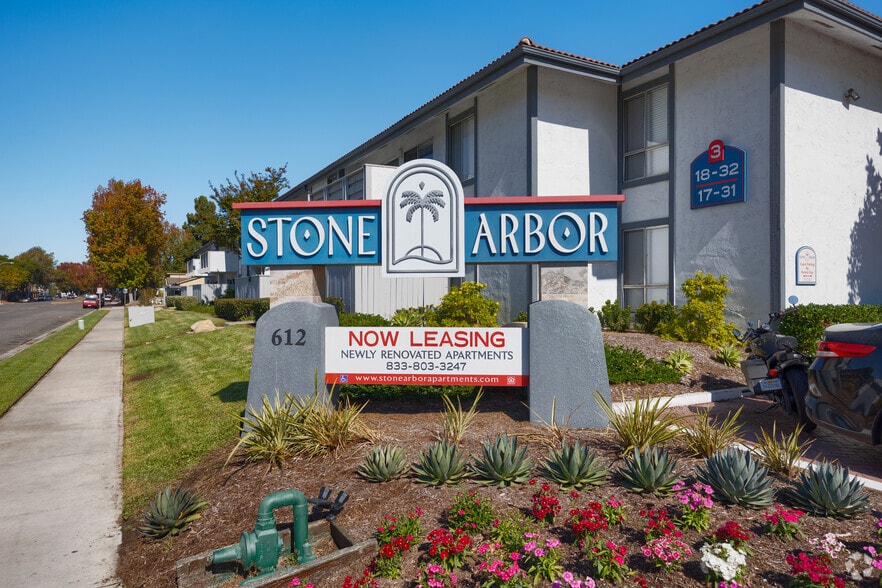 Stone Arbor Apartments - Stone Arbor