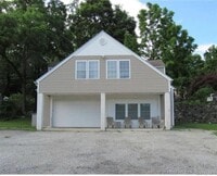 Building Photo - 17 Church St