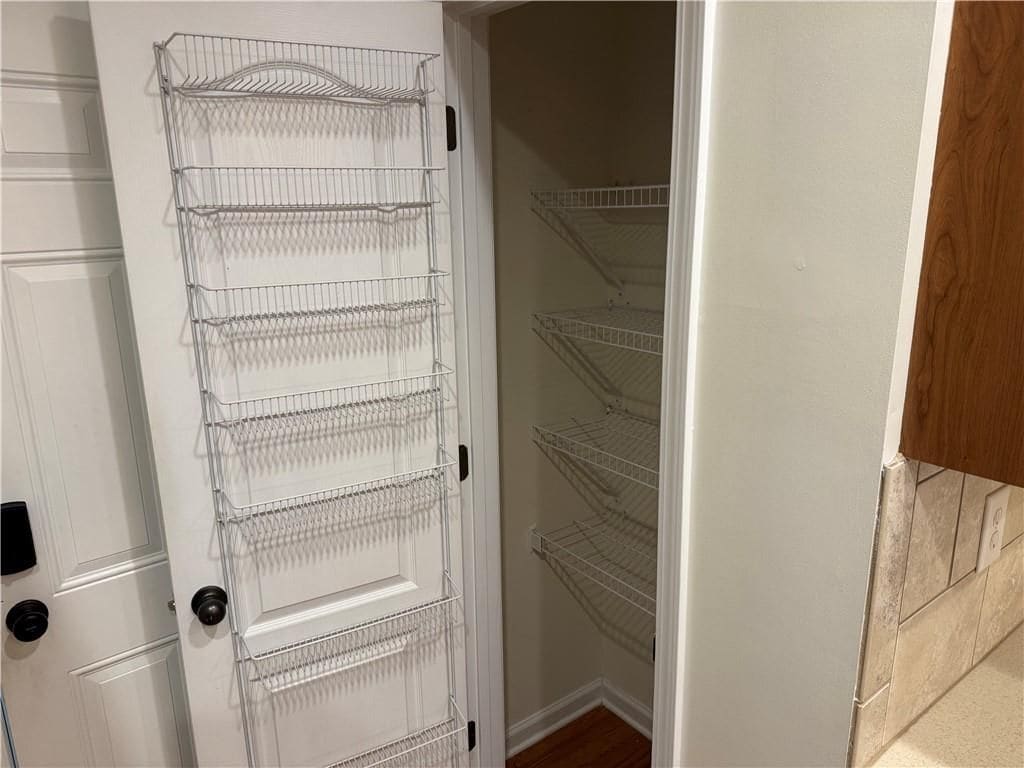 Building Photo - 5055 Hastings Terrace