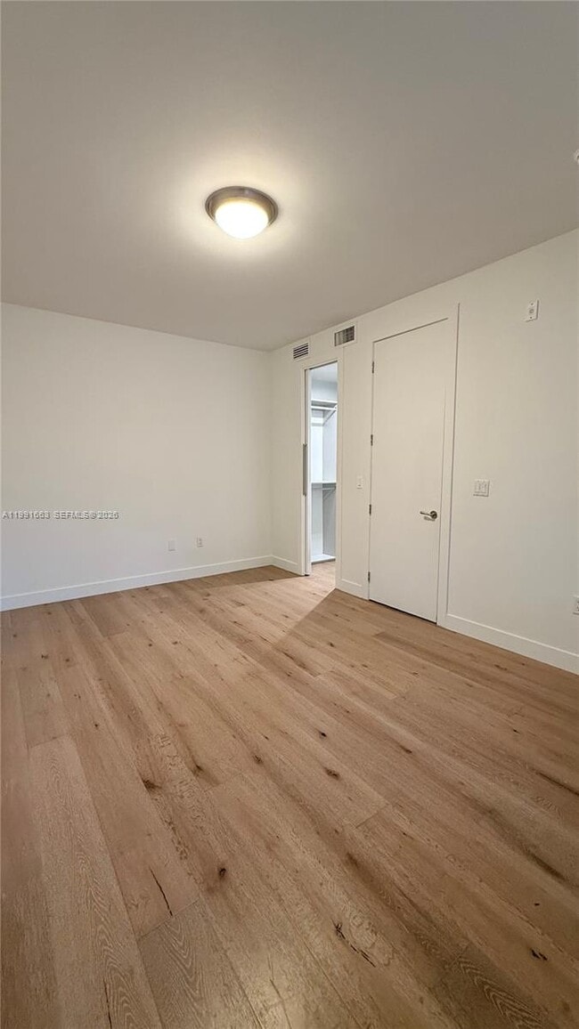 Building Photo - 2031 Meridian Ave