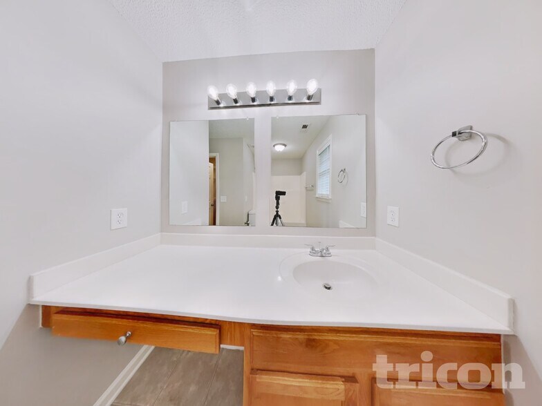 Building Photo - 172 Muirfield Ridge Dr