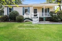 Building Photo - 501 Riley St