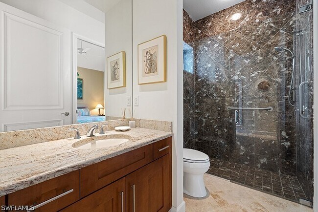 Building Photo - 433 Crestwood Rd