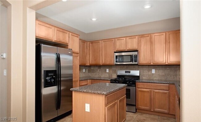 Building Photo - 10647 Bandera Mountain Ln