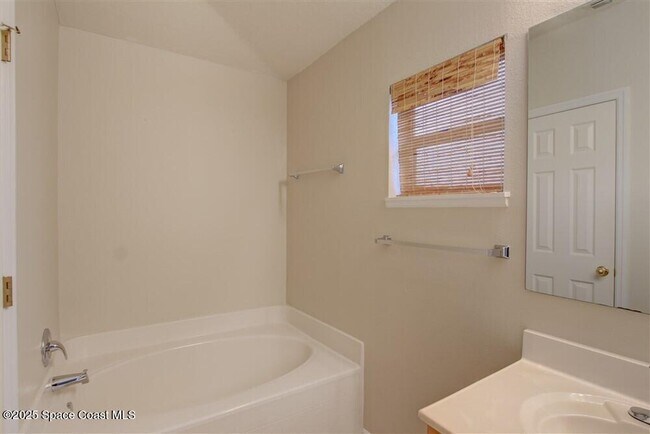 Building Photo - 4203 Palladian Way