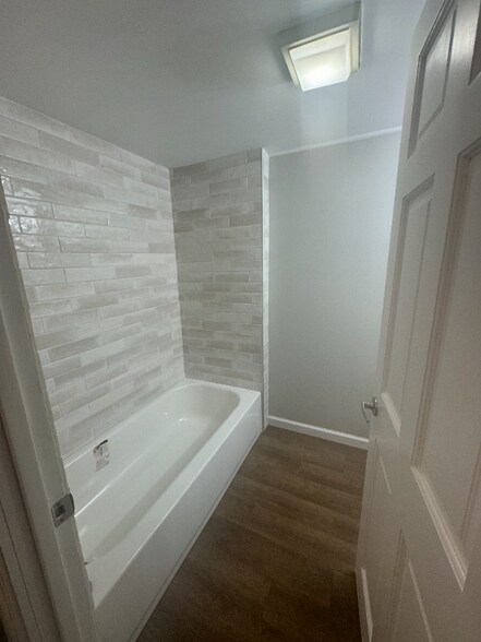 Building Photo - 5053 Speedway Rd