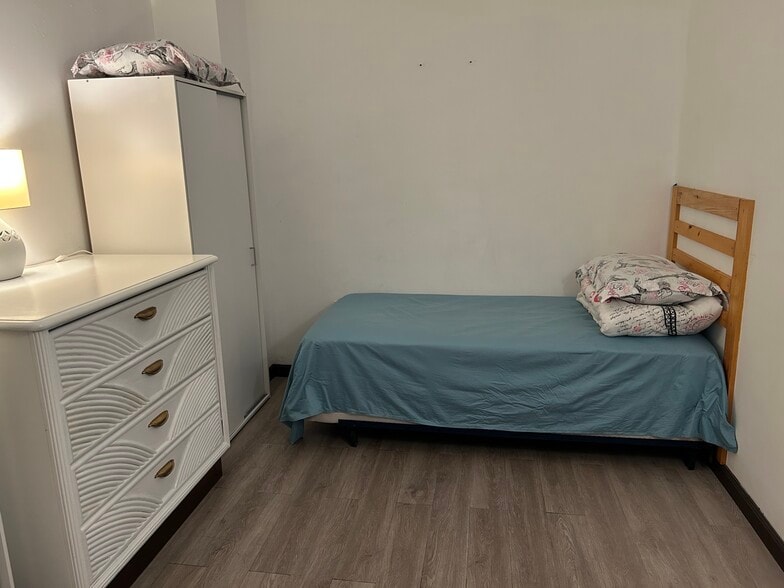 Building Photo - 101 E Black Horse Pike