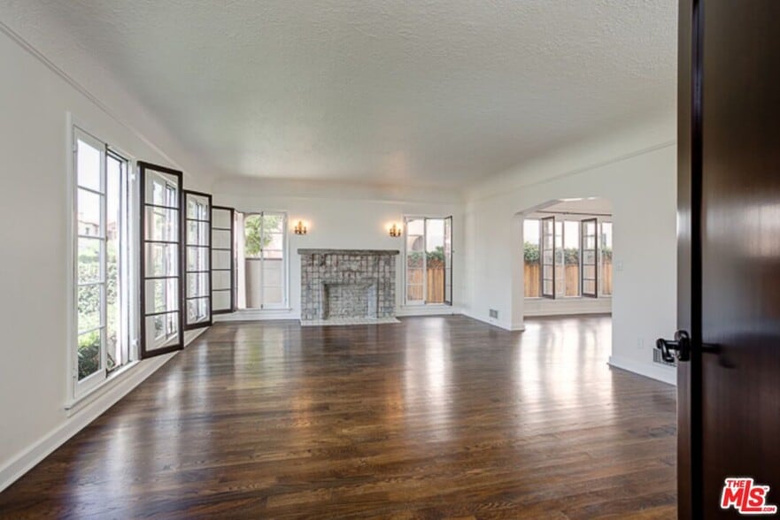 Building Photo - 848 S Curson Ave