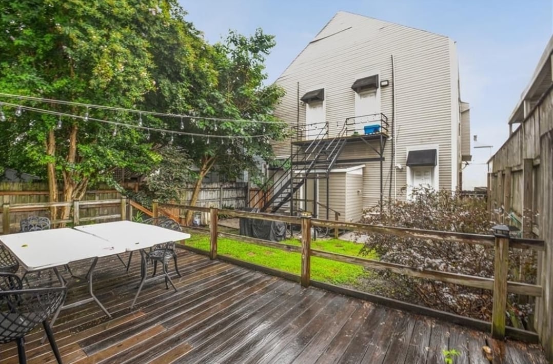 Building Photo - 806 Valmont St