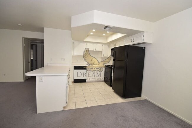 Building Photo - 8410 Eldora Ave