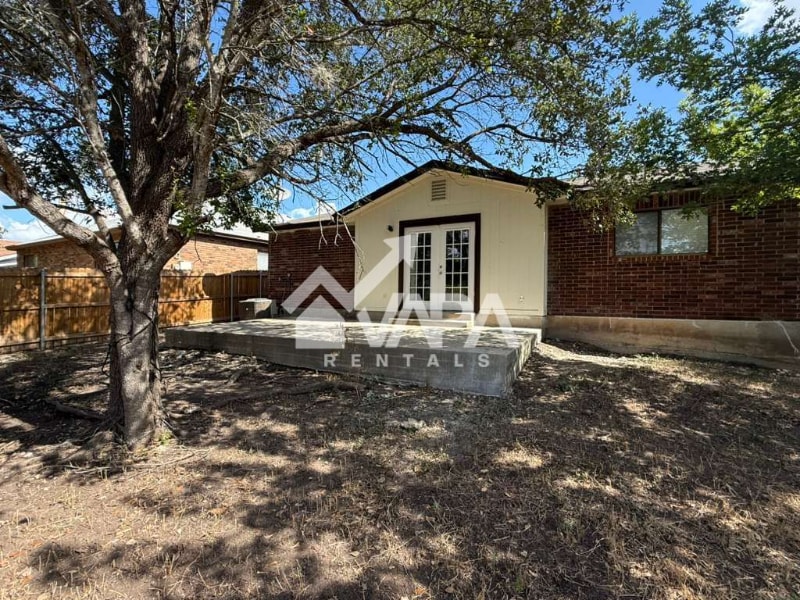 Building Photo - 7003 Beech Trail Dr