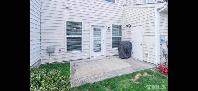 Building Photo - 407 Stone Flower Ln