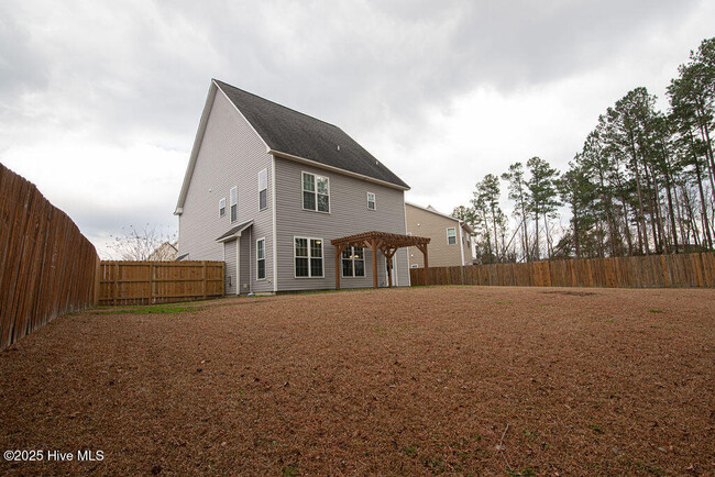 Building Photo - 115 Ironwood Ct