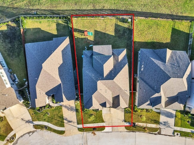 Building Photo - 913 Goose Creek St