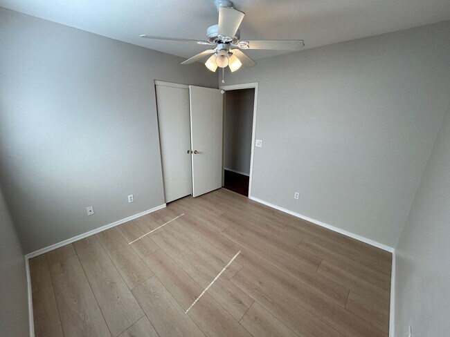 Building Photo - Spacious 3Bd 2 Ba Home In Litchfield Park ...