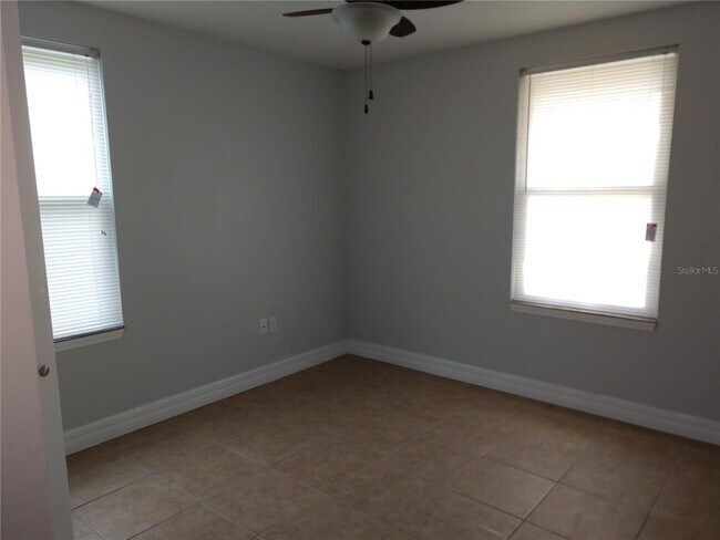 Building Photo - 2691 Northland Rd