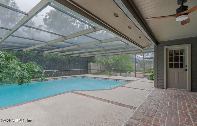 Building Photo - 4944 Mariners Point Dr