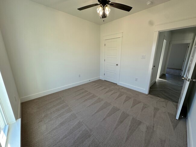 Building Photo - 116 McBryde Ln