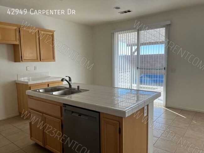 Building Photo - 42949 Carpenter Dr