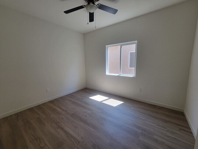 Building Photo - 8414 Grandy St