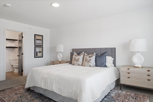 Building Photo - The Reserve on 29th Townhomes