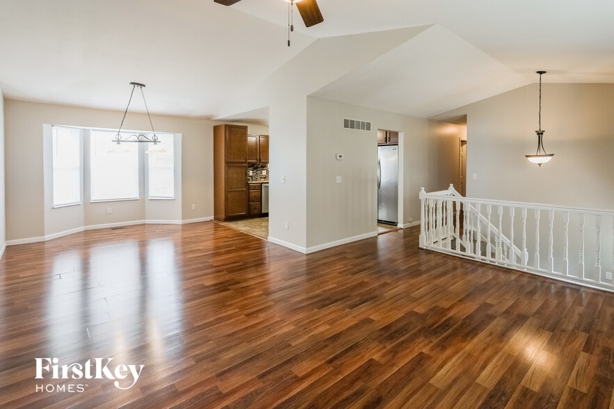 Building Photo - 1709 Bridlespur Dr