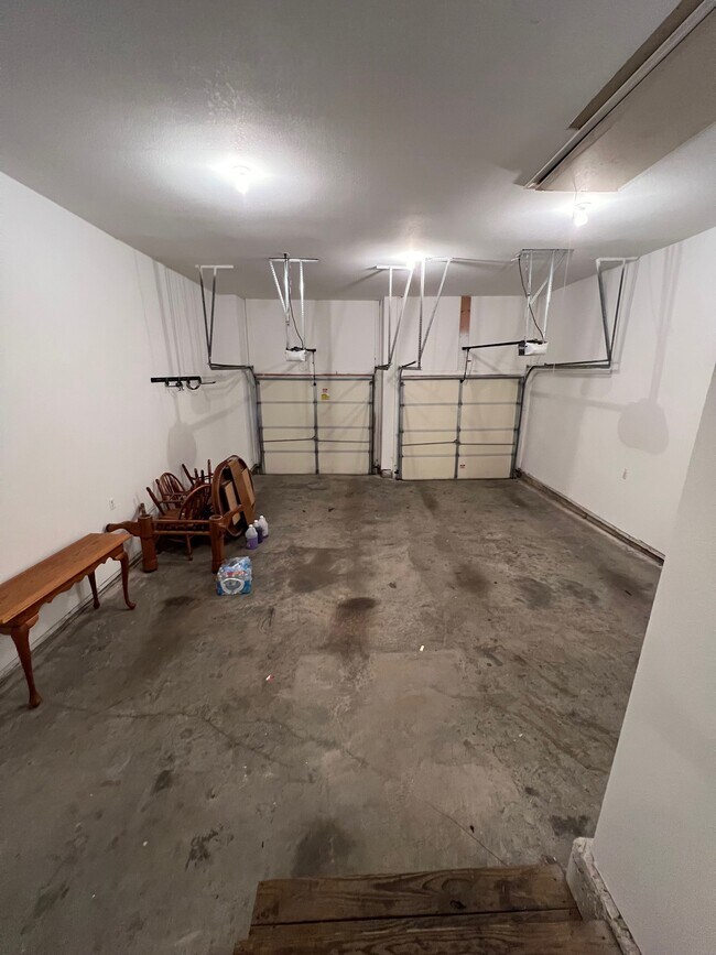 Building Photo - 1814 Villa Dr