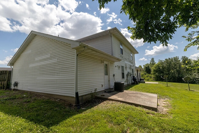 Building Photo - 1607 Bold Ruler Ct