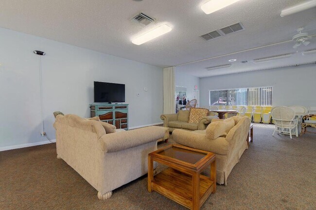 Building Photo - 890 N Federal Hwy