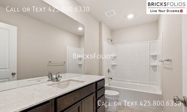 Building Photo - 1340 SW Pendleton Way