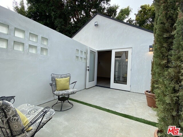 Building Photo - 591 1/2 S Ogden Dr