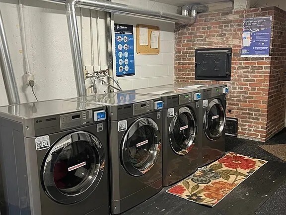 Laundry - 40 Fountain Ln