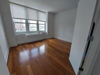 Building Photo - 88 Morgan St