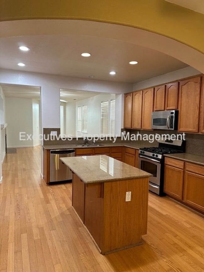 Building Photo - 1263 Orion Ct