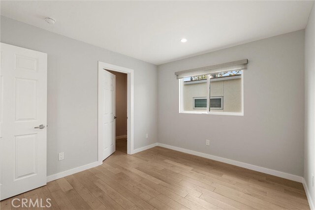 Building Photo - 385 Orlena Ave