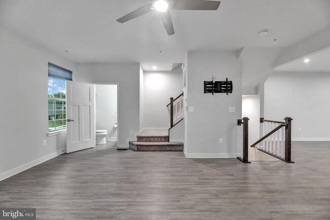 Building Photo - 14737 Earl Mitchell Ave