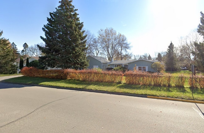 Primary Photo - 1306 3rd Ave NE